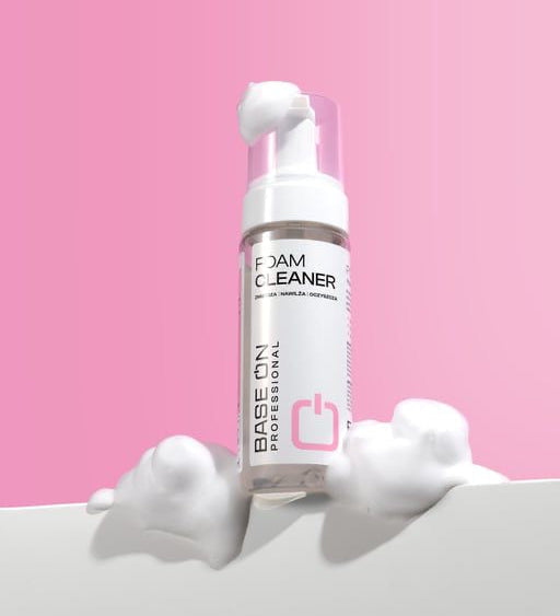 Pianka do manicure i pedicure Base On – must-have stylistów i podologów