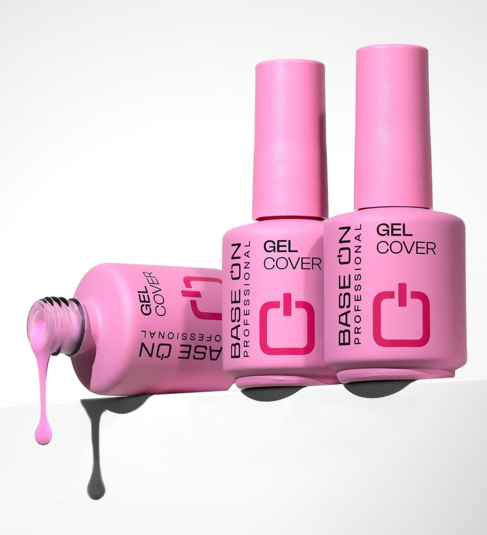 GEL COVER Base On – żel w butelce do manicure hybrydowego, nowość w ofercie
